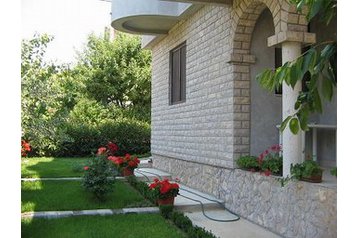 Croaţia Privát Zadar, Exteriorul